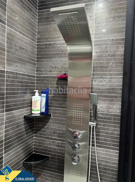 Foto c8c46243-64fd-47d1-a4e0-d73e865f5fbc. Àtic amb calefacció aparcament piscina a nueva Torrevieja Torrevieja