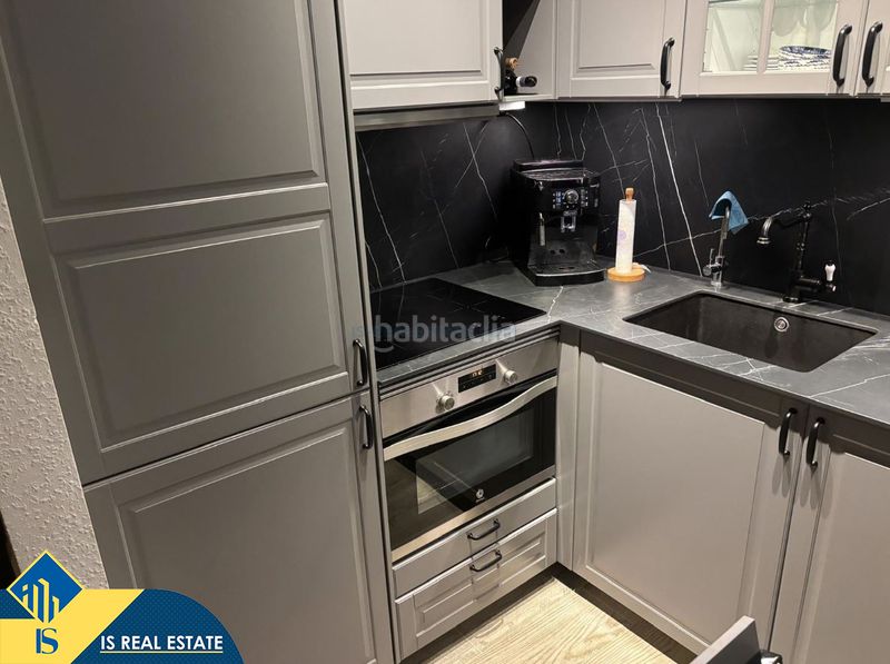 Foto f4ac19a6-d80c-4ac7-bd82-def1bde42f79. Àtic amb calefacció aparcament piscina a nueva Torrevieja Torrevieja