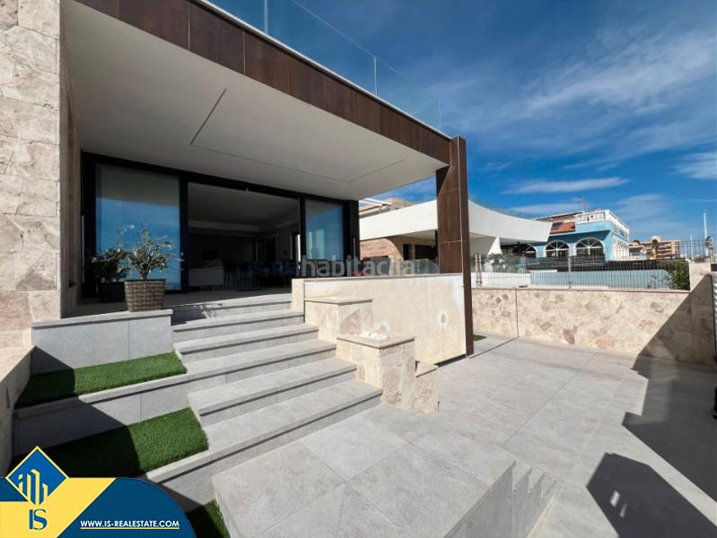 Foto 10766853-104b-4d78-989f-cd65bef4a8c9. Xalet amb aparcament a Cañada del Molino Torrevieja