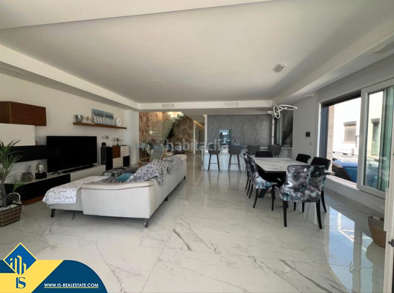 Foto 26e7c5c3-e557-408b-8241-904dbce4a2cb. Xalet amb aparcament a Cañada del Molino Torrevieja