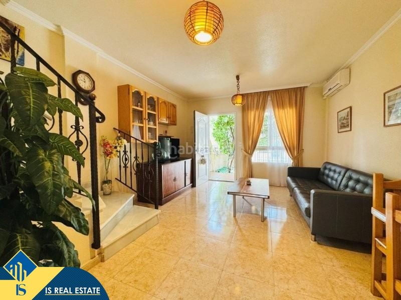 Foto 10380ca0-14d8-4bd3-a506-0dd05224883e. Casa amb aparcament piscina a Aguas Nuevas Torrevieja