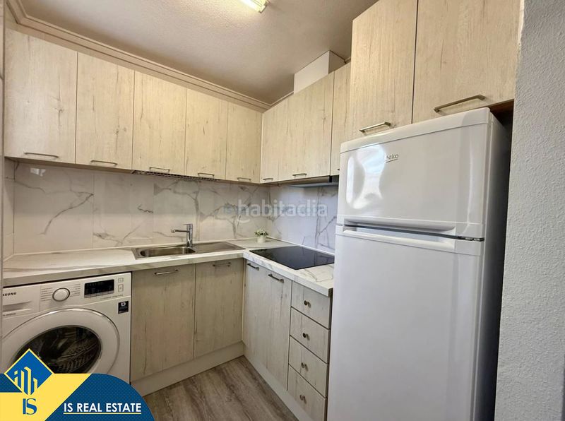 Foto 79576ec5-76ff-4f64-a78e-74a409bc164b. Apartamento  reformado con terraza , alicante, en la zona de playa del cura. 1 dormitorio | 48 m² | 250 metros del mar en Torrevieja