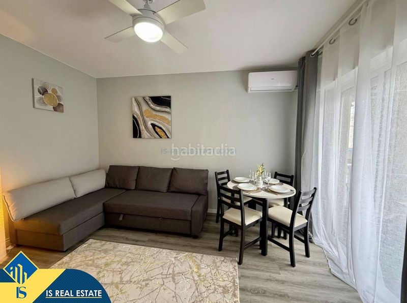 Foto 80e90a76-bb8a-421f-b30b-970591ce2c05. Apartamento  reformado con terraza , alicante, en la zona de playa del cura. 1 dormitorio | 48 m² | 250 metros del mar en Torrevieja
