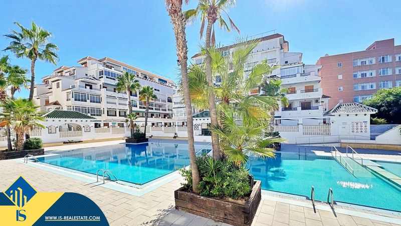 Foto 3d674cdd-fbe8-4299-8f25-2a87c7c8112d. Pis amb aparcament piscina a Los Europeos Torrevieja