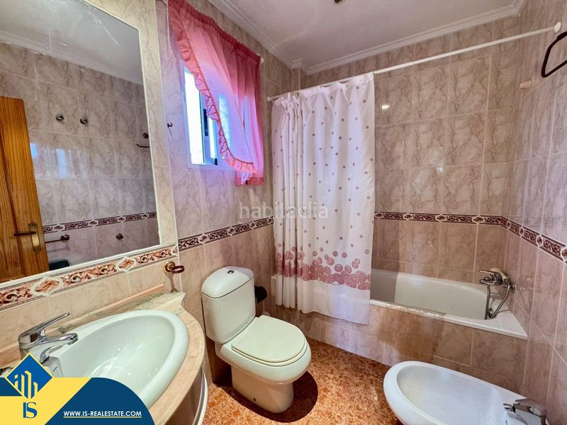 Foto 39b09fed-cbc8-413f-a497-d8b56fe97b44. Chalet mit pool in Los Balcones-Los Altos Torrevieja