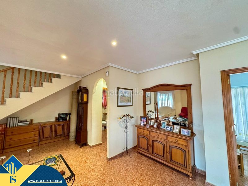 Foto 69f99706-3b36-4b3a-beea-d2c9e2dd87aa. Chalet mit pool in Los Balcones-Los Altos Torrevieja