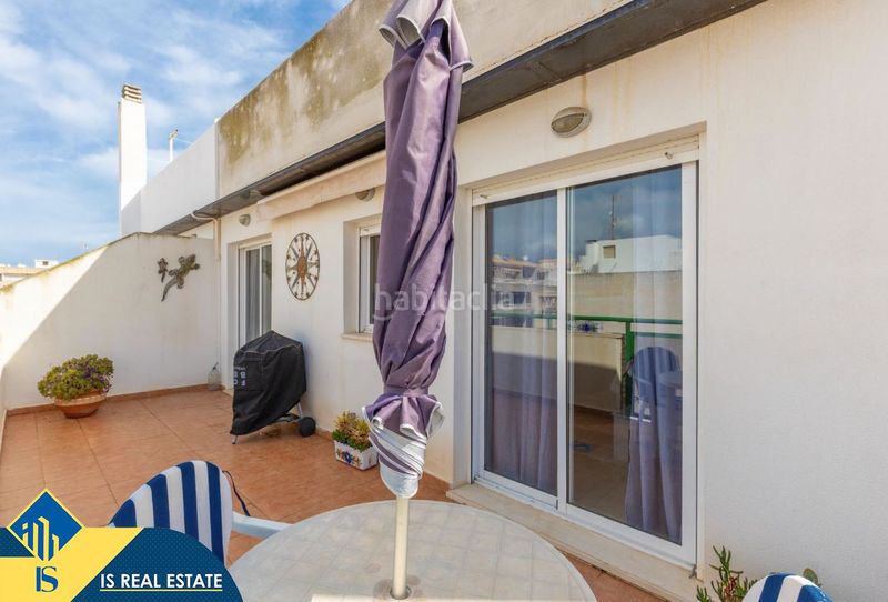 Foto 4a67a4f3-68c5-4e57-a154-a4a1742c2b62. Àtic amb calefacció a Zona Playa de los Locos Torrevieja