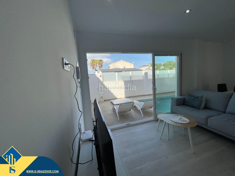 Foto 776466ad-4bed-4917-b250-e9ff097ba0fa. Casa a Cabo Roig Orihuela