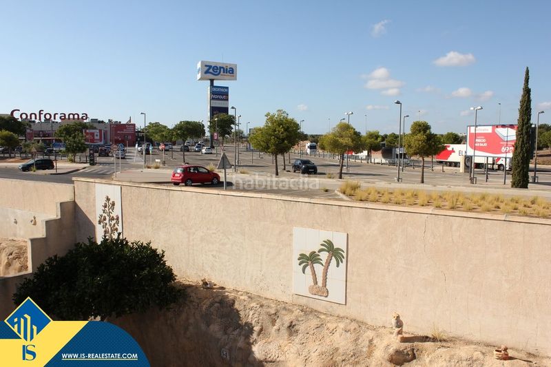 Foto 75b98a4e-f795-4f66-8bb8-f14a01705116. Xalet amb aparcament a La Zenia Orihuela