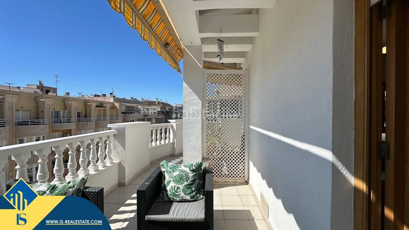 Foto ad715858-9838-471e-b1df-496cc219076b. Pis amb aparcament a Zona Playa de los Locos Torrevieja