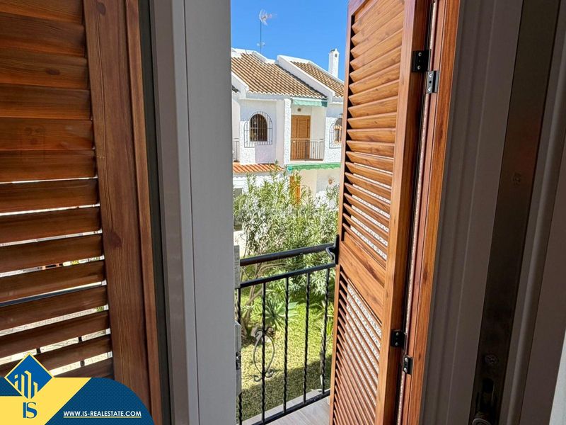 Foto b12a3e08-10e0-4273-a810-5374614a7360. Casa amb piscina a Les Salines Vinaròs