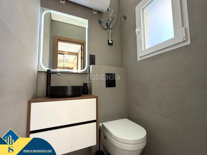 Foto e95acc3e-c279-4e83-a61b-46f602007a7f. Casa amb piscina a Les Salines Vinaròs