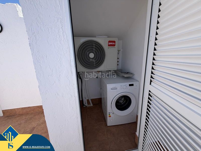 Foto 64c2816d-6987-4121-9e42-c156799d4282. Dúplex amb piscina a nueva Torrevieja Torrevieja