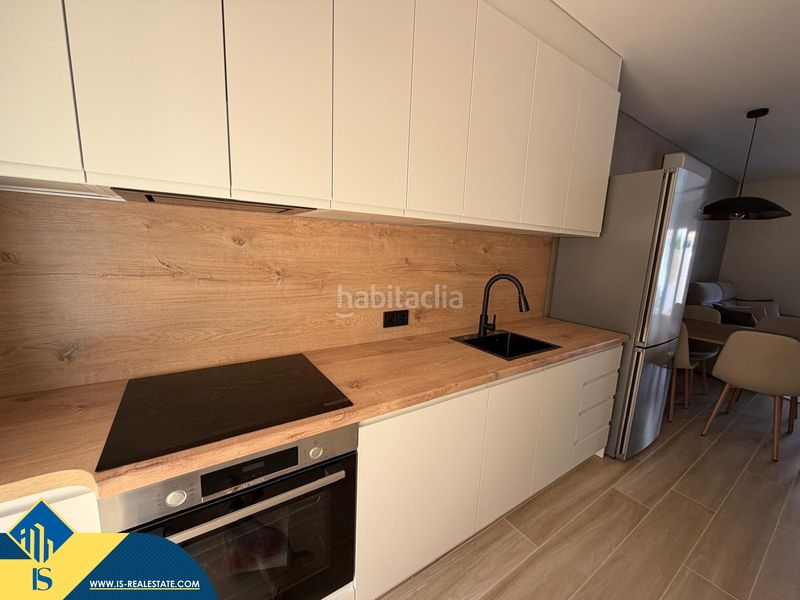 Foto 7a72b617-c342-42e7-ab0a-66655a01fd7a. Dúplex amb piscina a nueva Torrevieja Torrevieja