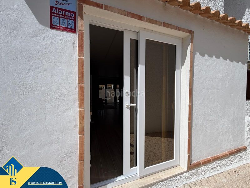 Foto f508f826-1eab-49cb-a62d-3925a8d0f1f4. Dúplex amb piscina a nueva Torrevieja Torrevieja