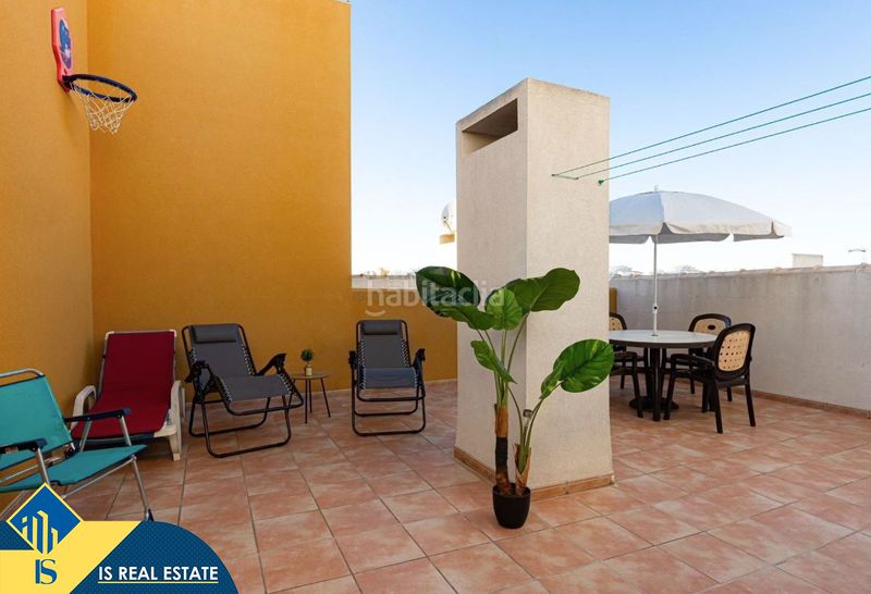 Foto 1ad64694-1565-4ec2-9721-5e8f41047e2d. Àtic amb calefacció aparcament a Punta Prima Orihuela