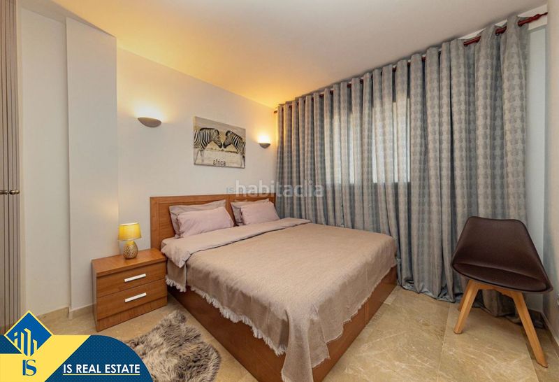 Foto 664acd44-fc7d-4a74-89d0-90f088618fdb. Àtic amb calefacció aparcament a Punta Prima Orihuela