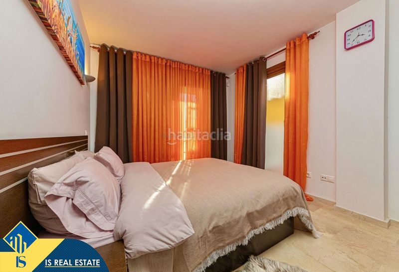 Foto ca966371-00f1-4bf3-a07e-79a71f641ce9. Àtic amb calefacció aparcament a Punta Prima Orihuela