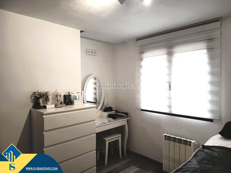 Foto a99c9f5b-e57a-4ab2-b37d-a9744a8a31e4. Dúplex amb aparcament piscina a Cabo Roig Orihuela