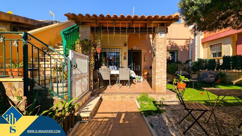 Foto f34e633e-54d7-4400-b554-10db0ae2abe3. Casa a Parque Acuático - Sector 25 Torrevieja