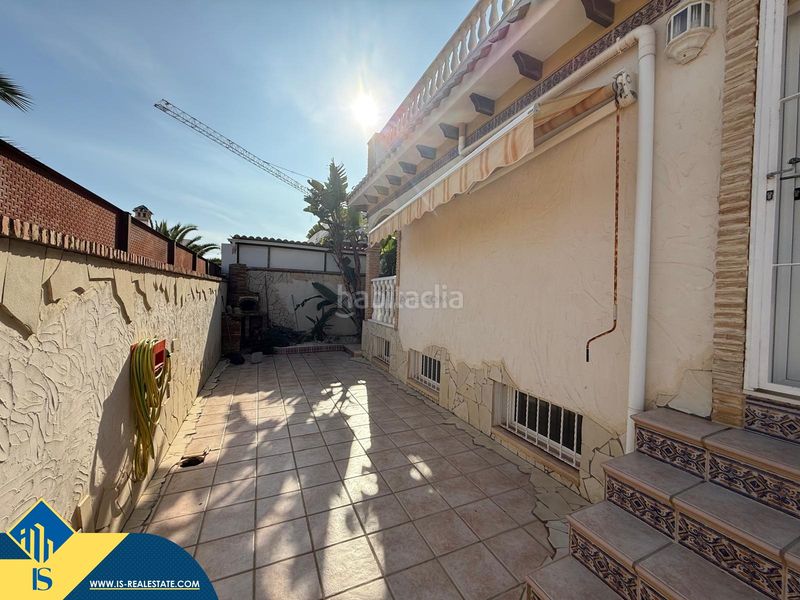Foto 2814bee2-0b5e-461c-b8f3-02167f4006bf. Casa amb aparcament piscina a Campoamor Orihuela