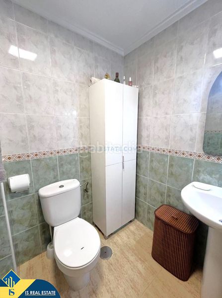 Foto d372f6ac-a59b-4347-b768-a773cef3f656. Ático  con terraza en venta en la provincia de alicante, , playa dEl Acequión. 1 habitación | 42 m² | 150 metros del mar en Torrevieja