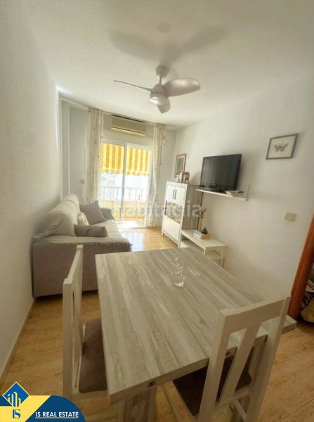 Foto ddfe071b-a23d-4ef8-b0c5-958328a7cf8c. Ático  con terraza en venta en la provincia de alicante, , playa dEl Acequión. 1 habitación | 42 m² | 150 metros del mar en Torrevieja