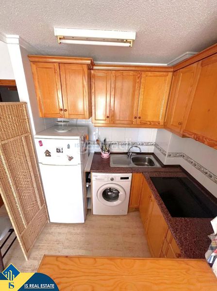 Foto e8de9ff4-5c32-41a8-87af-0e8a3f382a6a. Ático  con terraza en venta en la provincia de alicante, , playa dEl Acequión. 1 habitación | 42 m² | 150 metros del mar en Torrevieja