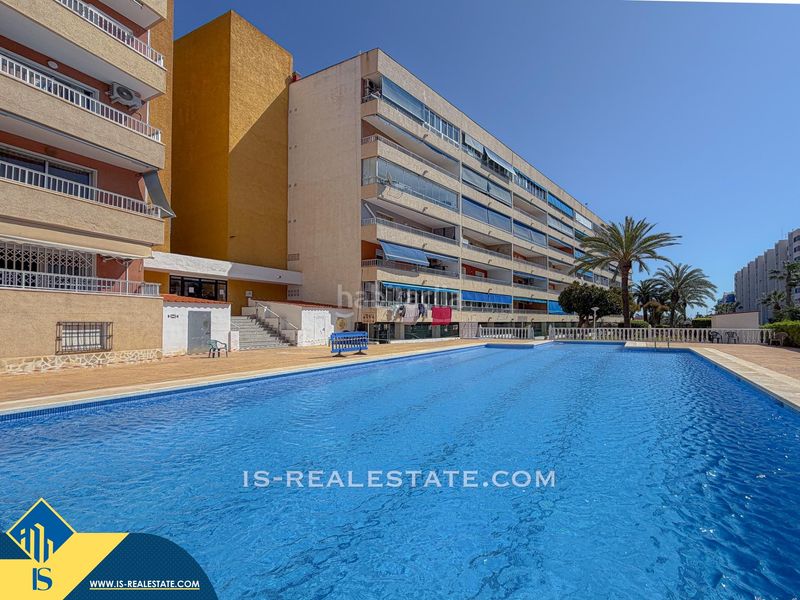 Foto 73cf0be1-eeb2-4e07-b4b4-6f4e6ffe9c48. Pis amb aparcament piscina a Punta Prima Torrevieja