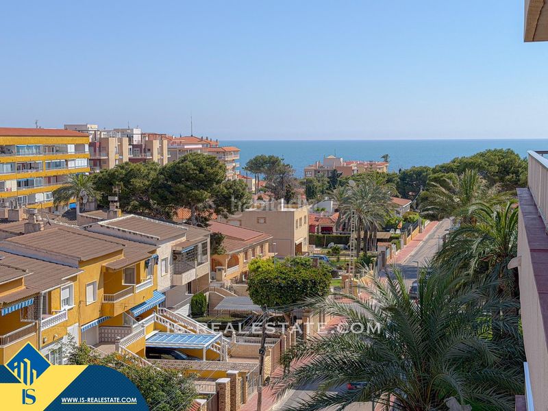 Foto e07cee30-9e1c-4ac7-b5f8-04ab29a7957d. Pis amb aparcament piscina a Punta Prima Torrevieja