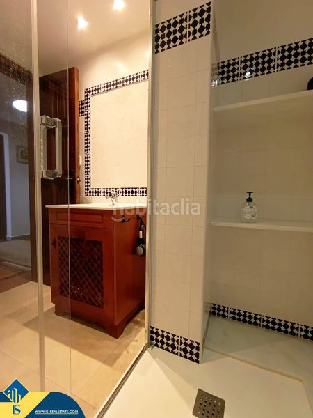 Foto 01ba9989-f4b4-4a30-acde-f94779f9c421. Pis amb piscina a Zona los Frutales Torrevieja