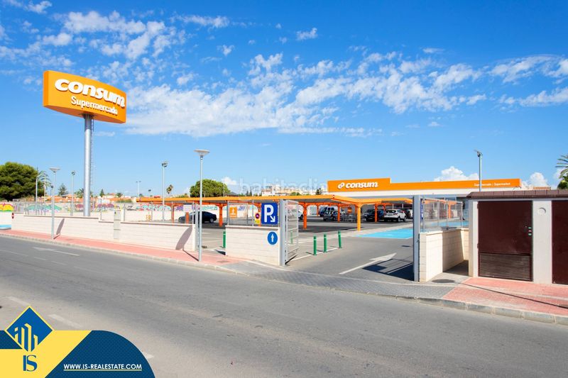 Foto 6ba38347-3d27-446e-bc0d-24a6613cb912. Pis amb piscina a Zona los Frutales Torrevieja