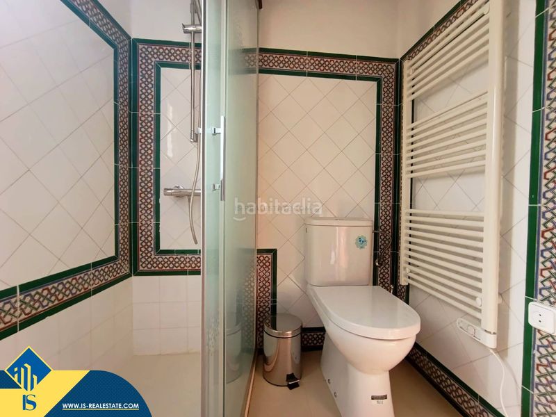 Foto d1684757-3a8b-423e-a6cb-f1e31214be78. Pis amb piscina a Zona los Frutales Torrevieja