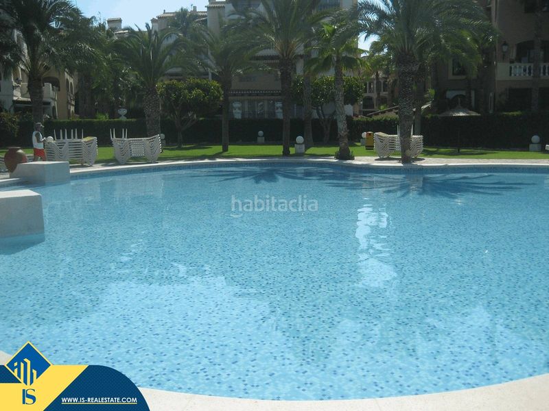 Foto da0dedf8-f5a2-443b-8e9f-6034e8a192fc. Pis amb piscina a Zona los Frutales Torrevieja
