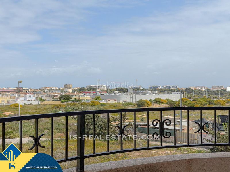 Foto 1aef261d-632c-47f5-85a0-263bc84bade9. Pis amb aparcament piscina a Zeniamar - Horizonte - La Campana Orihuela