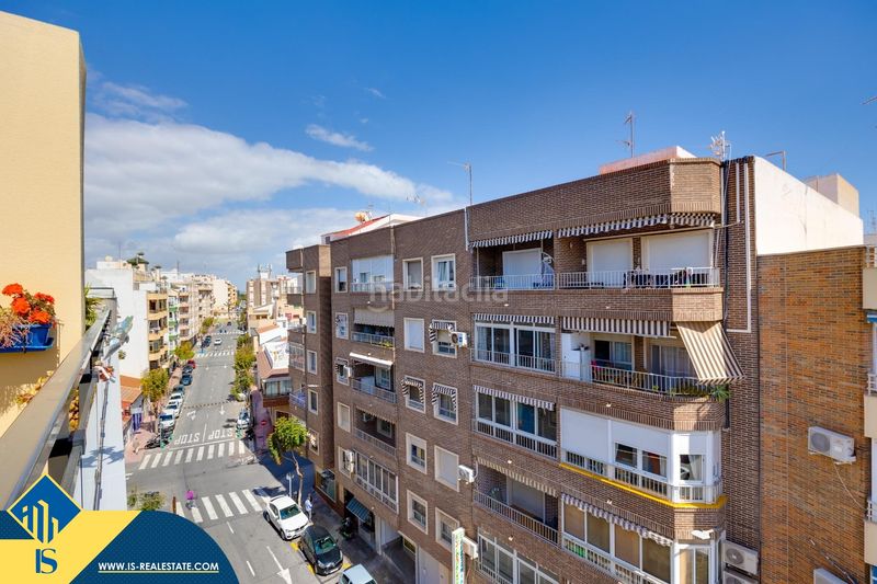 Foto b3cf8298-e5b6-41aa-a60e-8622a19c90a2. Àtic a Puerto Deportivo Torrevieja