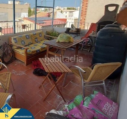 Foto 2a2aaa92-a75a-47e6-994f-6fd845eb9591. Àtic amb aparcament a San Antón Alicante