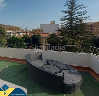 Foto d7099868-d477-4bc2-82e5-1c81601b813a. Àtic amb aparcament a San Antón Alicante