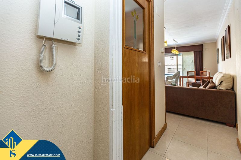 Foto d09f17fa-0d73-4d1c-9f80-9f903c66987b. Àtic amb piscina a Zona Playa de los Locos Torrevieja