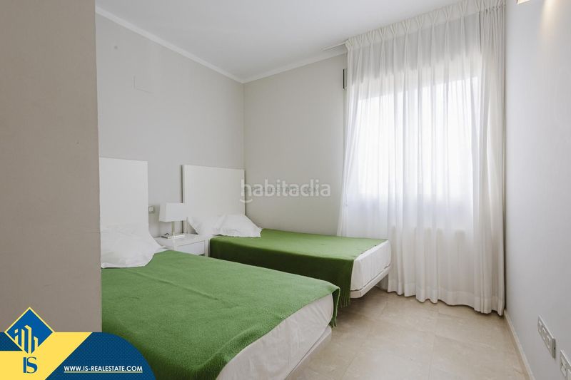 Foto 14bed3af-1d40-4e30-b2cb-b2f220c1fb10. Àtic amb aparcament piscina a Lomas de Campoamor - Las Ramblas Orihuela