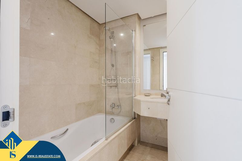 Foto e282b37e-e527-4d66-bb3b-ff97523f9fdf. Àtic amb aparcament piscina a Lomas de Campoamor - Las Ramblas Orihuela