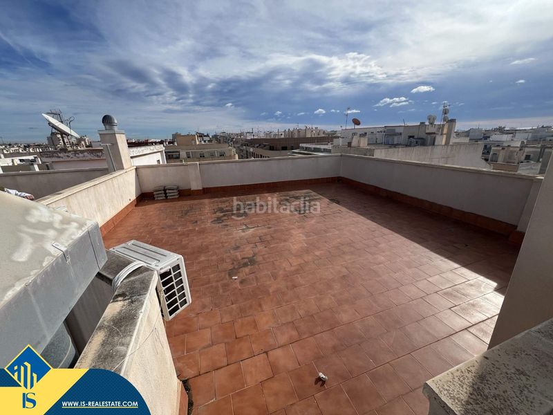 Foto f9f7d8f6-a431-49e9-9908-e5abbae4993f. Àtic a Centro - Muelle Pesquero Torrevieja