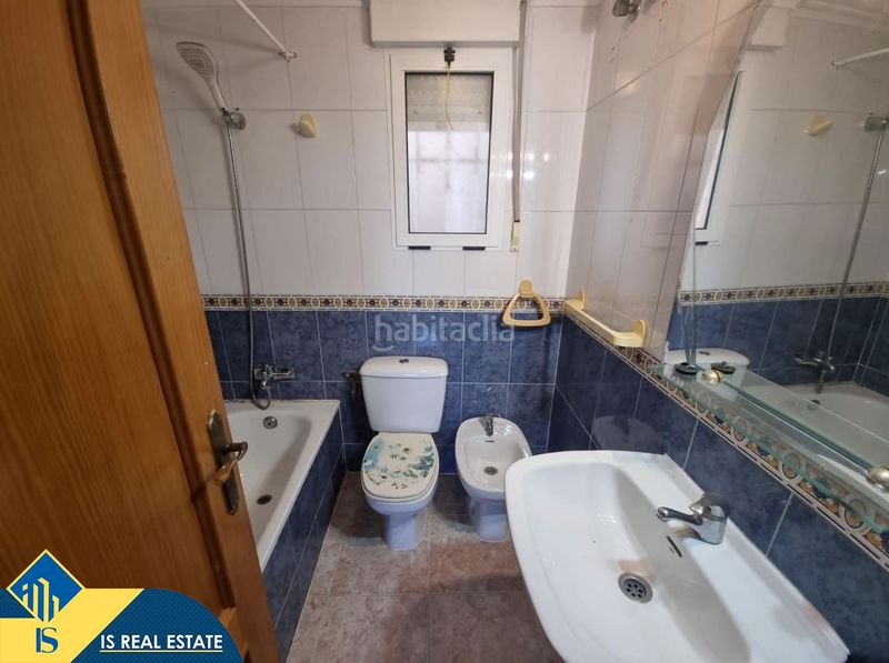Foto 73542f04-9d17-493a-a87b-791b7e4b92d1. Apartament amb calefacció piscina a nueva Torrevieja Torrevieja