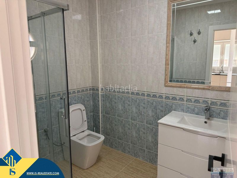 Foto 48efb1cb-4ee9-4211-b871-c89b05eba9ed. Chalet mit parking in Los Almendros Orihuela