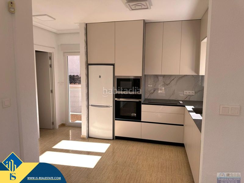 Foto 5d441a47-2574-4a6c-b0fc-5234da942ef0. Chalet mit parking in Los Almendros Orihuela