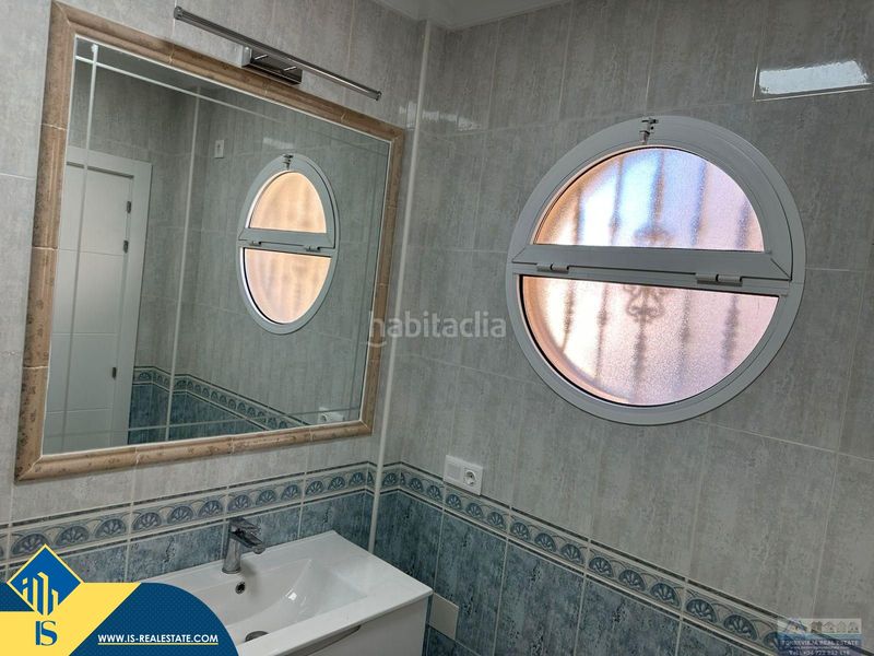 Foto 64d7b513-a094-4029-aafc-326b2b019a63. Chalet mit parking in Los Almendros Orihuela