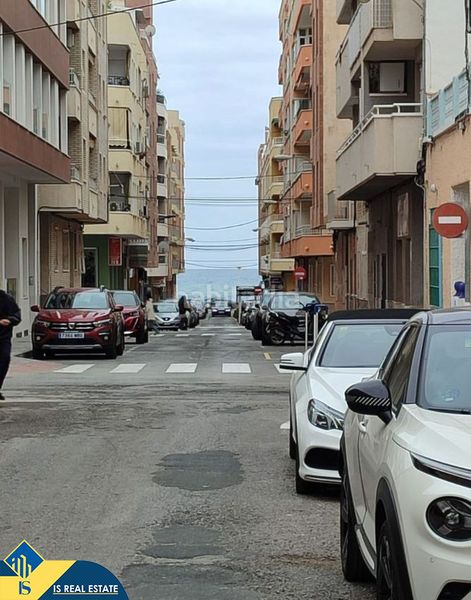 Foto f8b69325-2394-4423-9fb2-897cef9c3c10. Casa amb calefacció aparcament a Zona Playa de los Locos Torrevieja