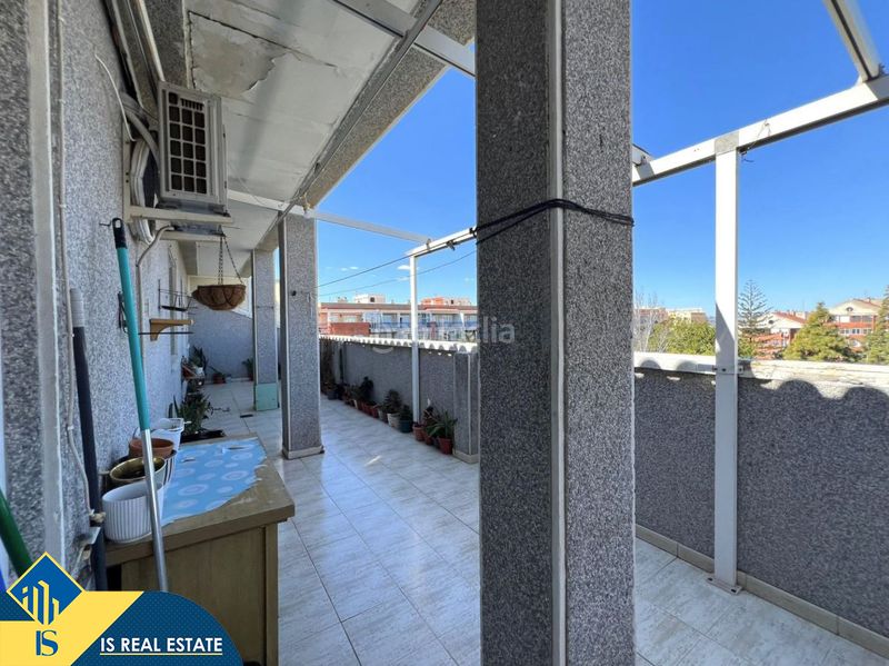 Foto 425745b4-7e09-4d57-a579-34555a52213f. Àtic amb calefacció piscina a El Acequión Torrevieja