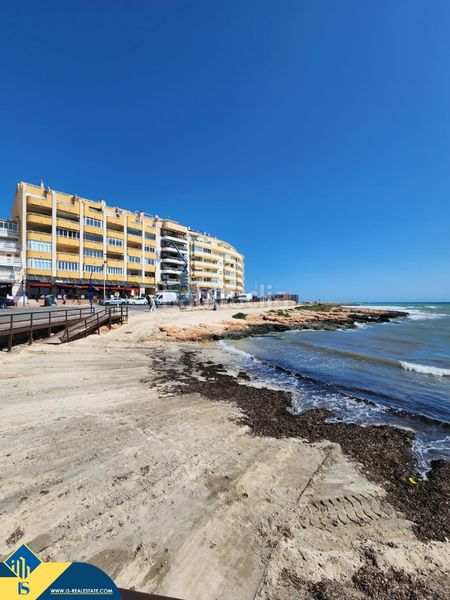 Foto ca7f30af-bde2-49ad-92e0-aea41401245c. Pis a Zona Playa de los Locos Torrevieja