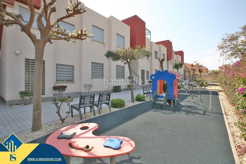 Foto 3b51d7b8-57e5-4a6c-bc73-c47436f0a31c. Casa amb aparcament piscina a Aguas Nuevas Torrevieja